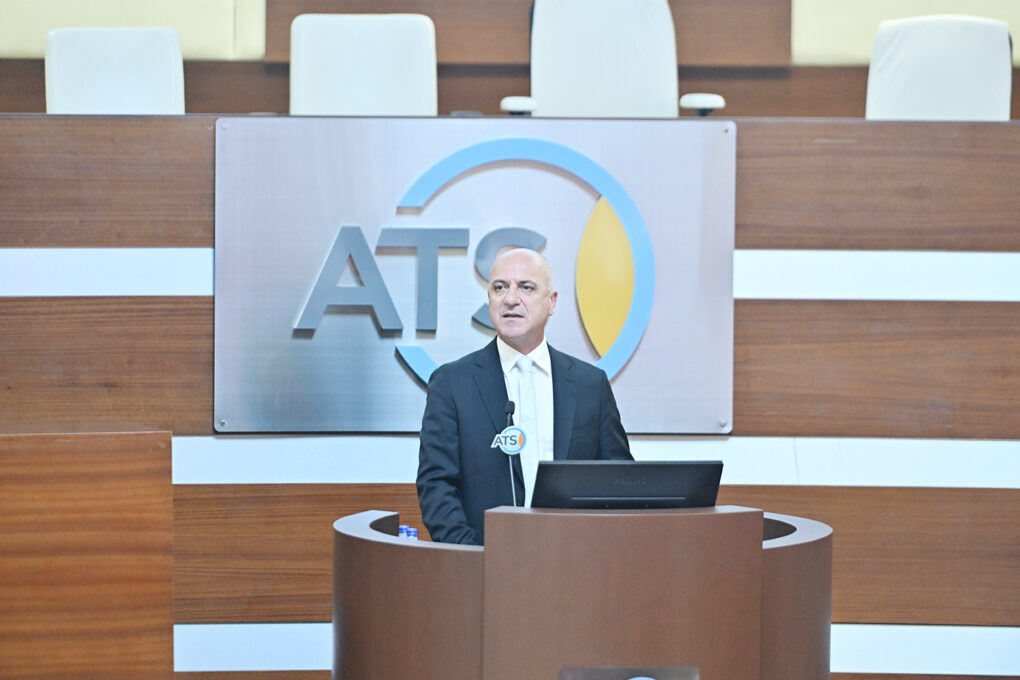 BAŞKAN ALİ BAHAR: 2023 YILI DIŞ TİCARETİMİZ BEKLENTİLERİN ÜSTÜNDE GERÇEKLEŞTİ