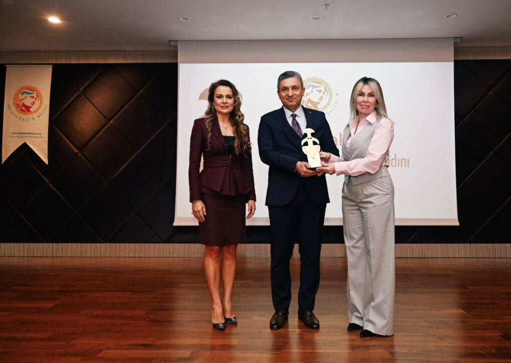 JALE İNAN ANTALYA İÇİN ÇOK DEĞERLİ