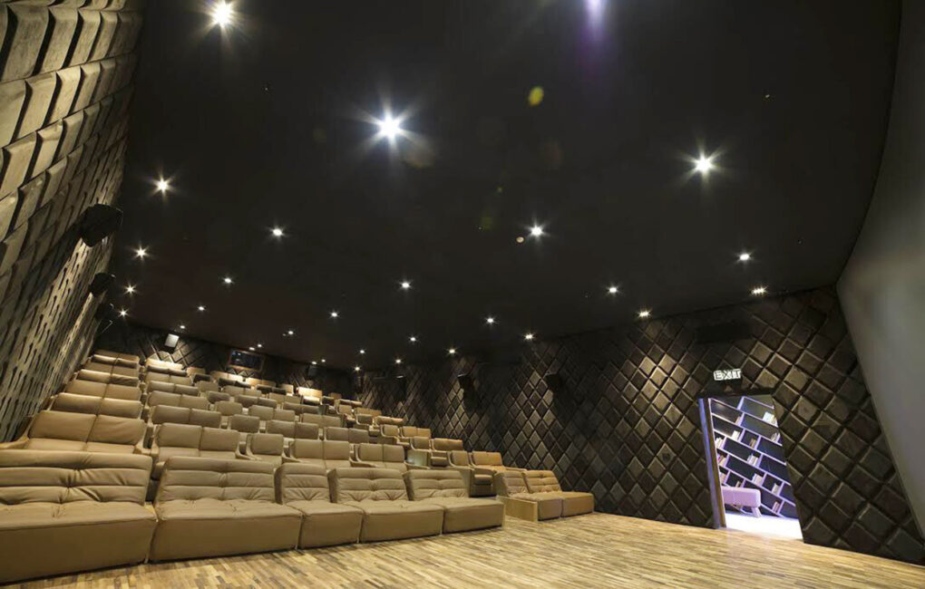 Kemer’e sinema salonu geliyor