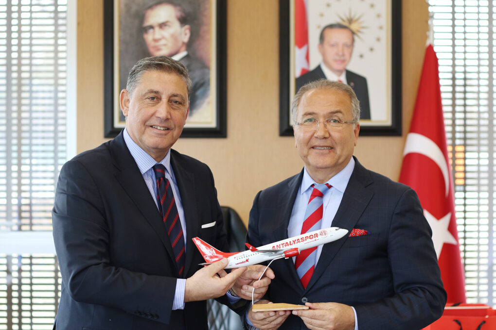 Yıldıray Karaer: “Corendon Tennis Club ile Kemer’i spor merkezi haline getireceğiz”