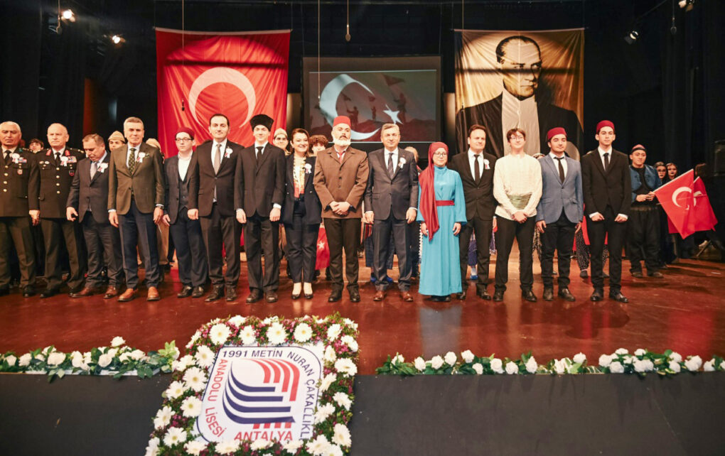 “İSTİKLAL MARŞI, TÜRK MİLLETİNİN ÖZGÜRLÜK MÜCADELESİNİN EBEDİ DESTANIDIR”