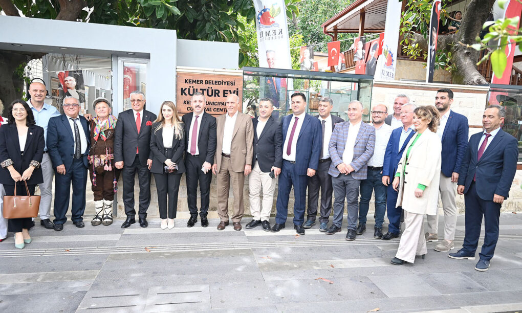 Kemer’in ilk Kültür Evi açıldı