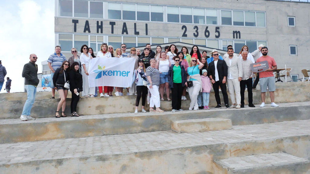 400 acenteciden Kemer çıkarması