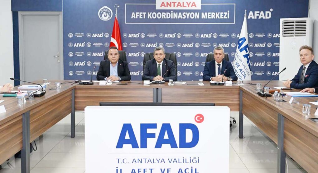 Antalya’da Tarihi Kaleiçi Seferberliği