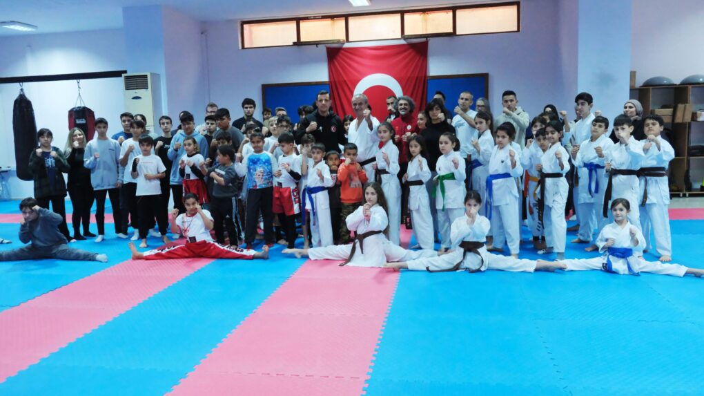 İddialara sporcular ve velilerle birlikte yanıt verdiler