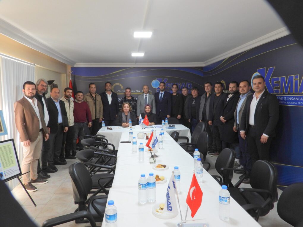 KEMİAD YÖNETİM KURULU TOPLATISINDA MUHTARLARI DİNLEDİ.