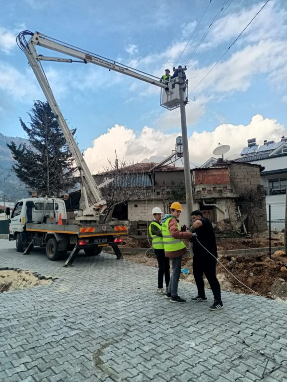 Göynük Mahallesi’nde yol yapım çalışması
