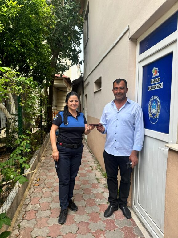 Zabıta ekipleri kayıp telefonu sahibine ulaştırdı