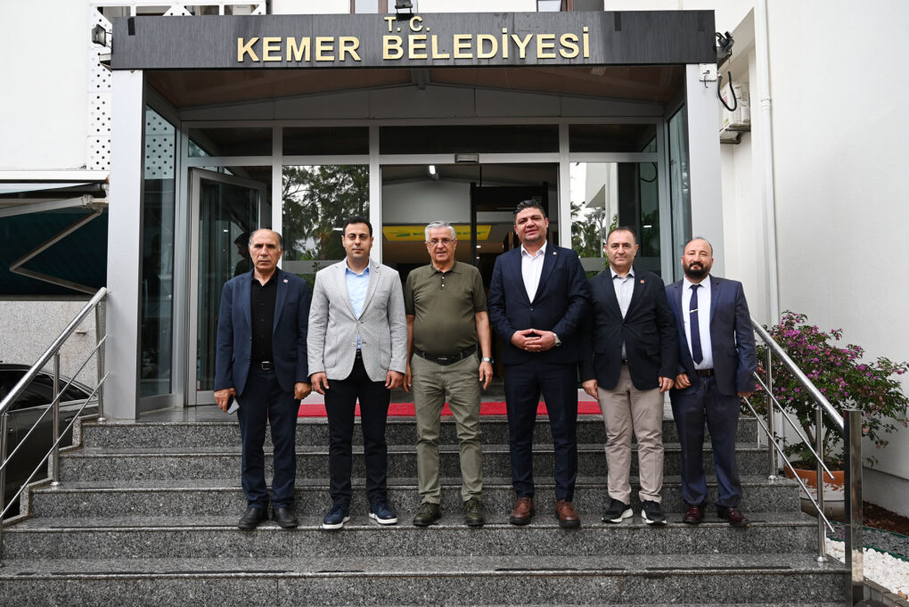 CHP Genel Başkan Yardımcısı Bozoğlu’ndan Başkan Topaloğlu’na ziyaret 