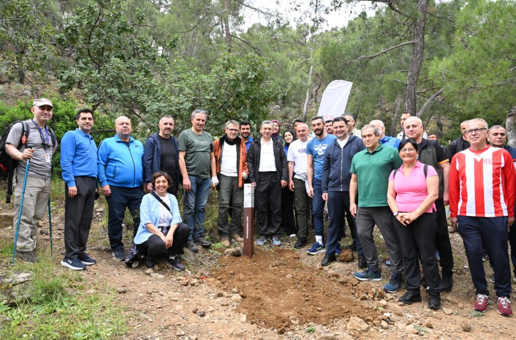 ANTALYA’NIN TARİHİ YÜRÜYÜŞ ROTALARI YENİLENİYOR