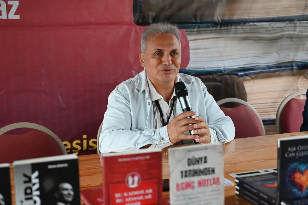 Kemer Kitap Fuarı başladı