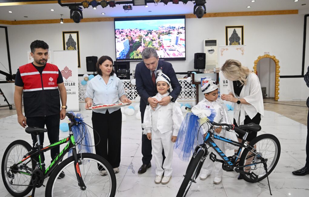 ANTALYA’DA TOPLU SÜNNET ŞÖLENİ HEYECANI