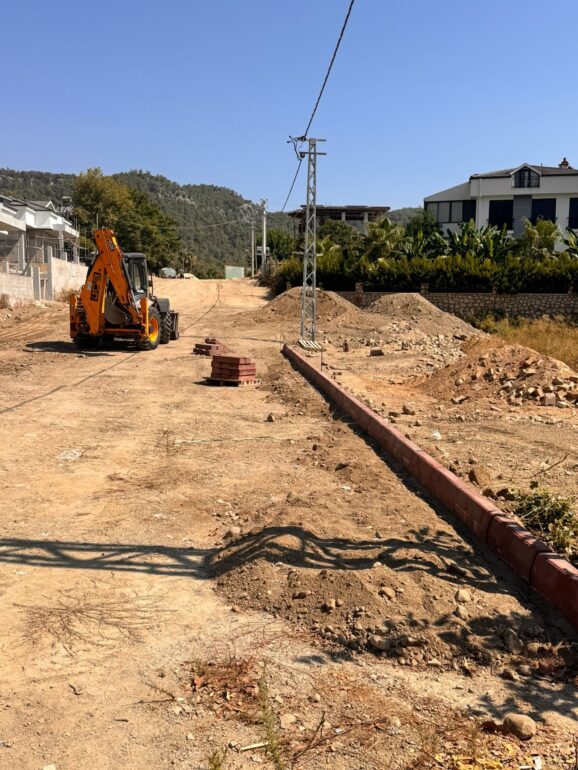 Kemer’de altyapı çalışmaları devam ediyor