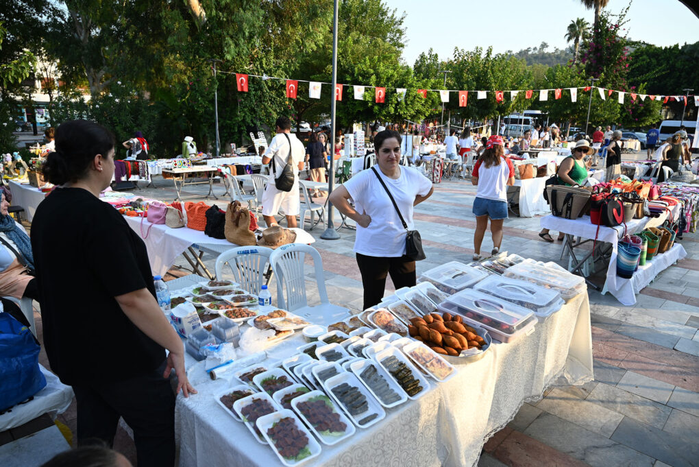 Kemer’de Kadın Emeği Hayat Buluyor