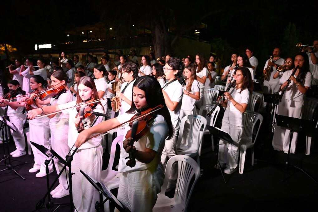Kemer’de “Can dostları” için ikinci konser