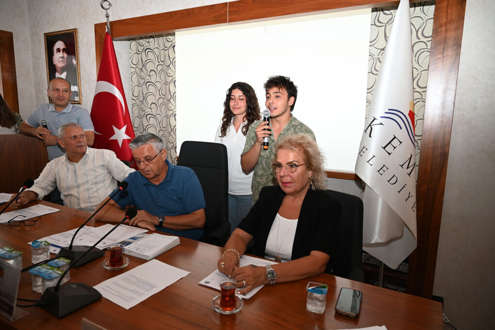 Kemer Belediyesi Ağustos ayı meclisi yapıldı
