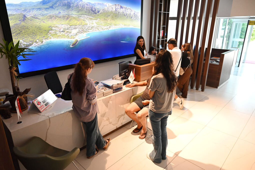 BURS VE ÜCRETSİZ SERVİS BAŞVURULARI BAŞLADI