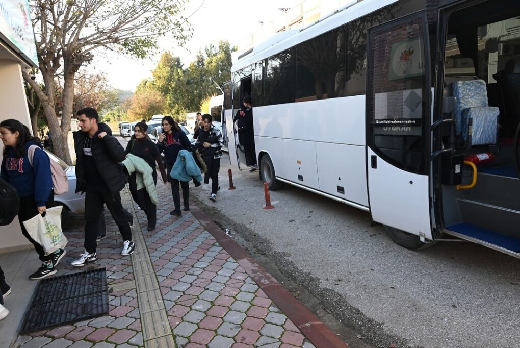 Başkan Yardımcısı Semih Top’tan ‘Servis’ açıklaması