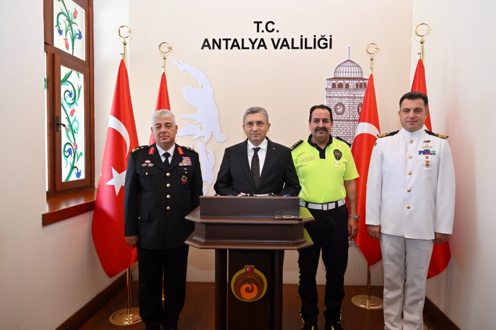 VALİ ŞAHİN’DEN “ANTALYA’NIN HUZURU” AĞUSTOS AYI DEĞERLENDİRMESİ