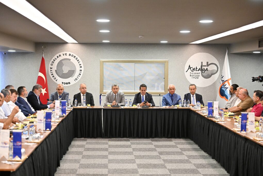 ANTALYA VALİSİ HULUSİ ŞAHİN ATB’NİN KONUĞU OLDU