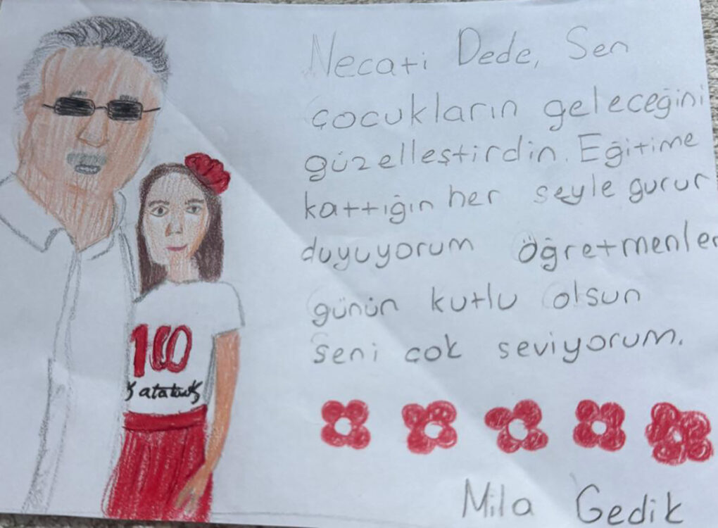 Mila’dan Başkan Topaloğlu’na duygulandıran Öğretmenler Günü sürprizi