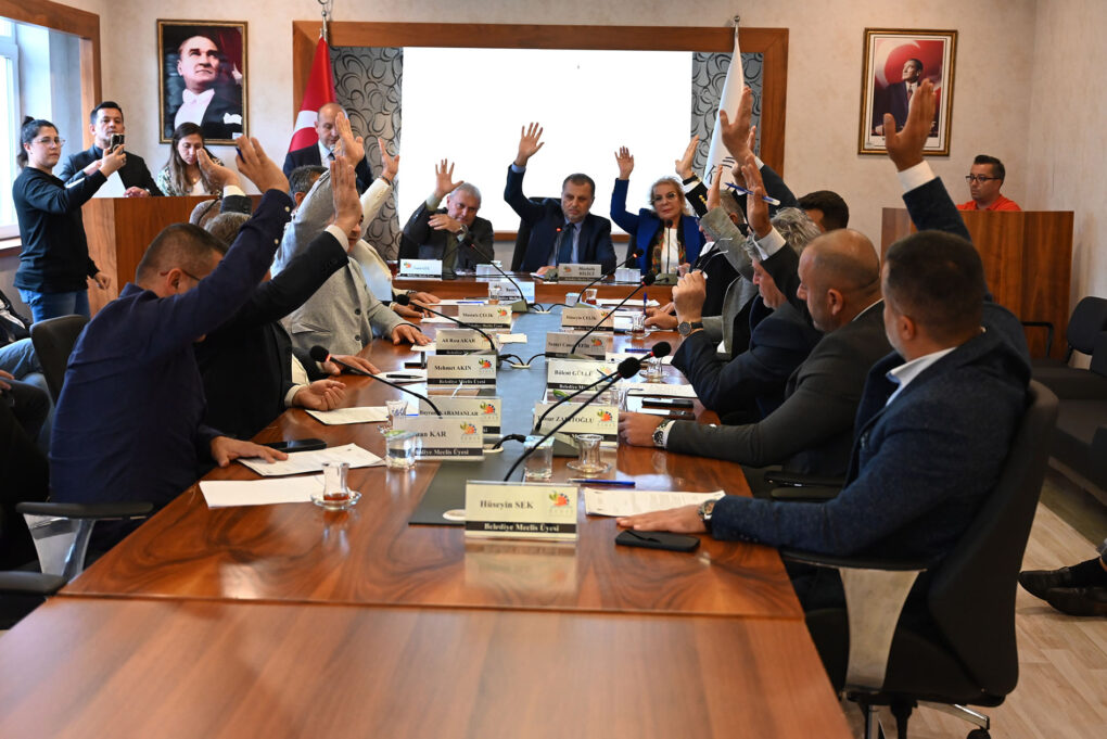 Kemer Belediyesi Kasım ayı meclisi yapıldı 