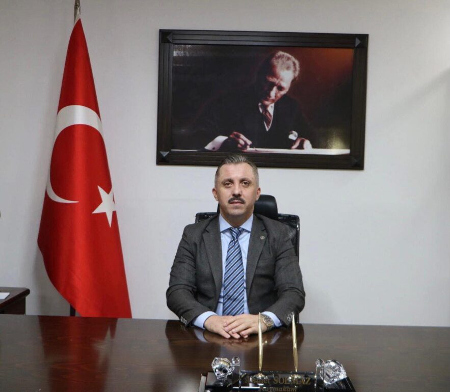 Kemer Kaymakamı Ahmet Solmaz’dan 24 Kasım Öğretmenler Günü Mesajı