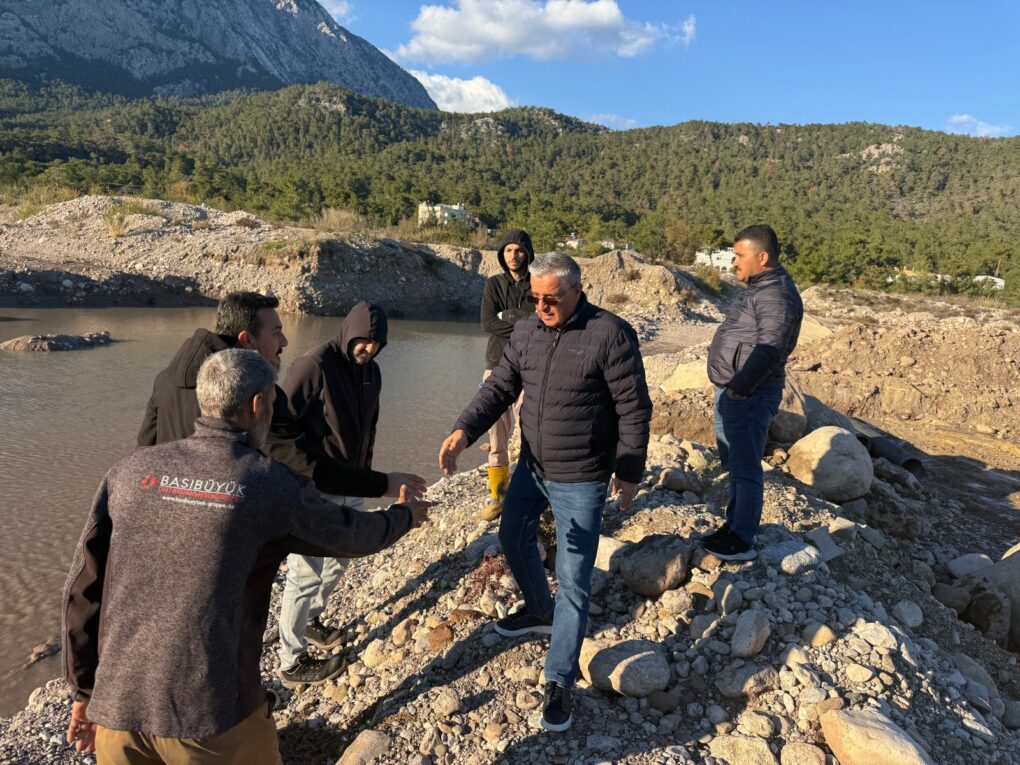 Çomaklar mevkisi köprüye kavuşuyor