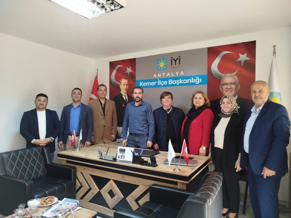 Kemer İYİ Parti İlçe Teşkilatına Muhtarlardan Ziyaret