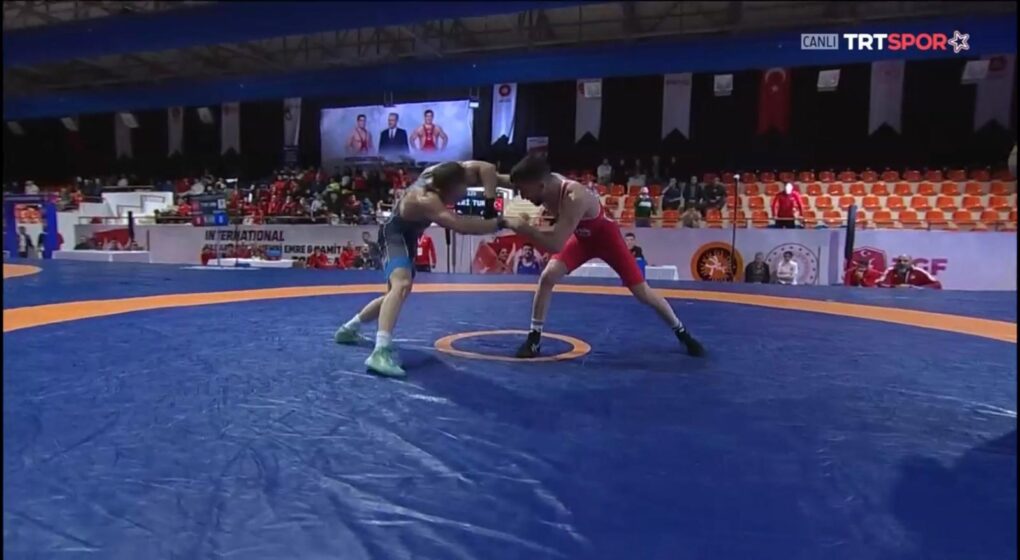 Kemer’de güreş etkinliği