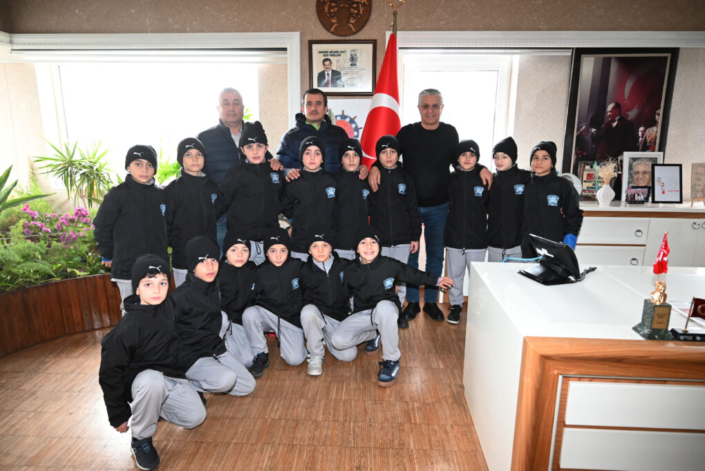 1918 Rice FK’dan Başkan Topaloğlu’na nezaket ziyareti