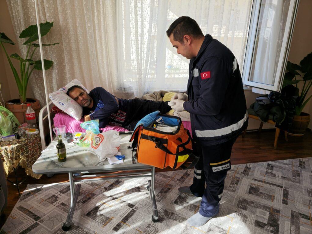 Kemer Belediyesi’nden 2025’te 7 Bin 938 vatandaşa sağlık desteği