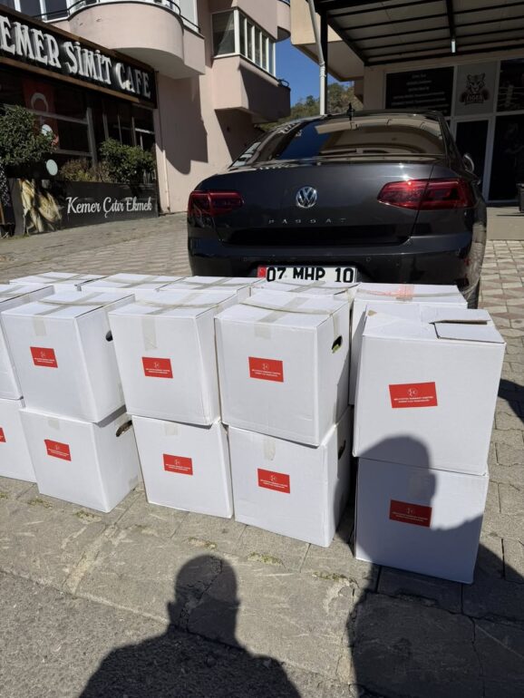 Kemer’de Ramazan Paylaşmanın ve Kardeşliğin Huzuruyla Yaşandı