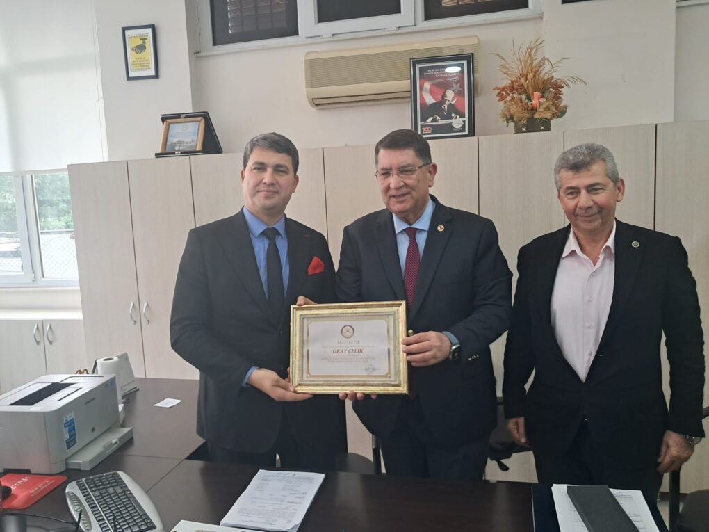 Kemer Esnaf ve Sanatkârlar Odası’nda Devir Teslim Gerçekleşti