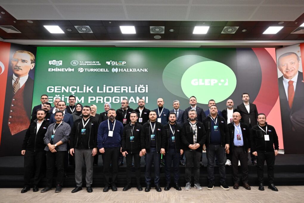 GENÇ LİDERLER ANTALYA’DA BULUŞTU