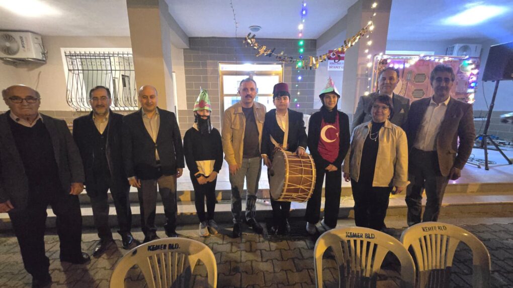 emer’de Öğrencilerle İftar Buluşması