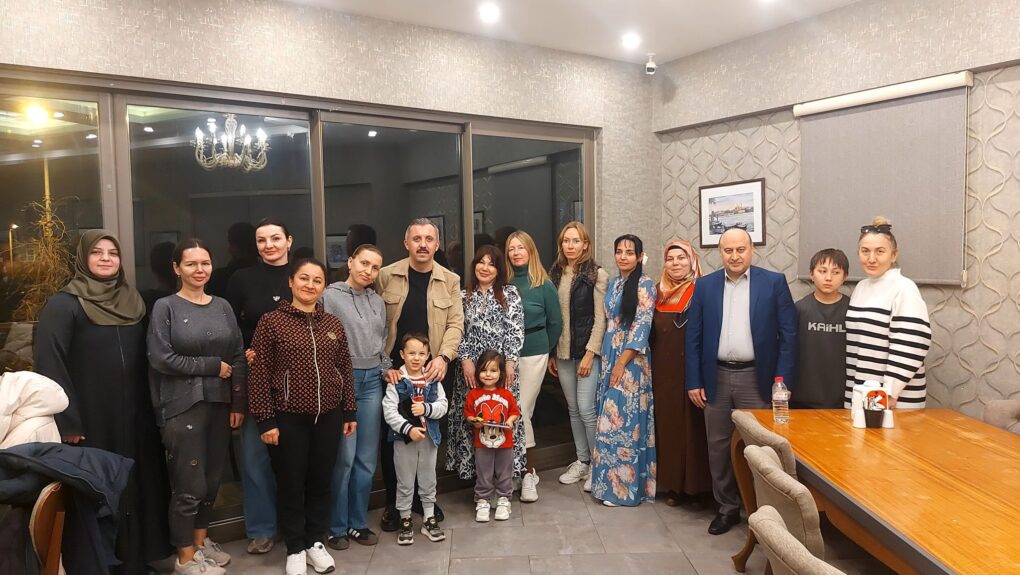 Kemer’de İhtida Eden Vatandaşlar İçin İftar Programı Düzenlendi