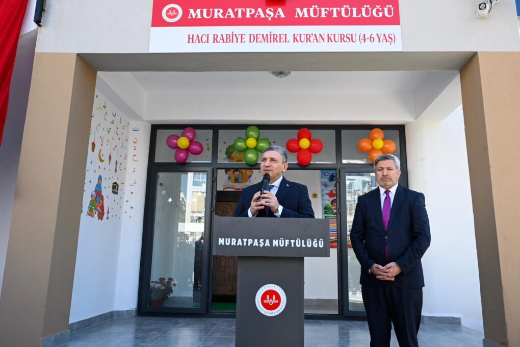 HACI NİZAMETTİN DEMİREL CAMİİ VE HACI RABİYE DEMİREL KUR’AN KURSU HİZMETE AÇILDI