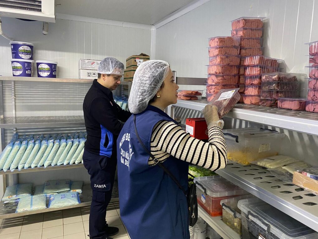 Zabıta ekiplerinden denetim 