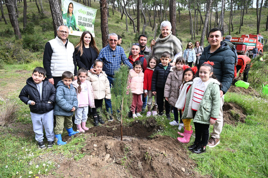 Kemer’de fidan dikim etkinliği