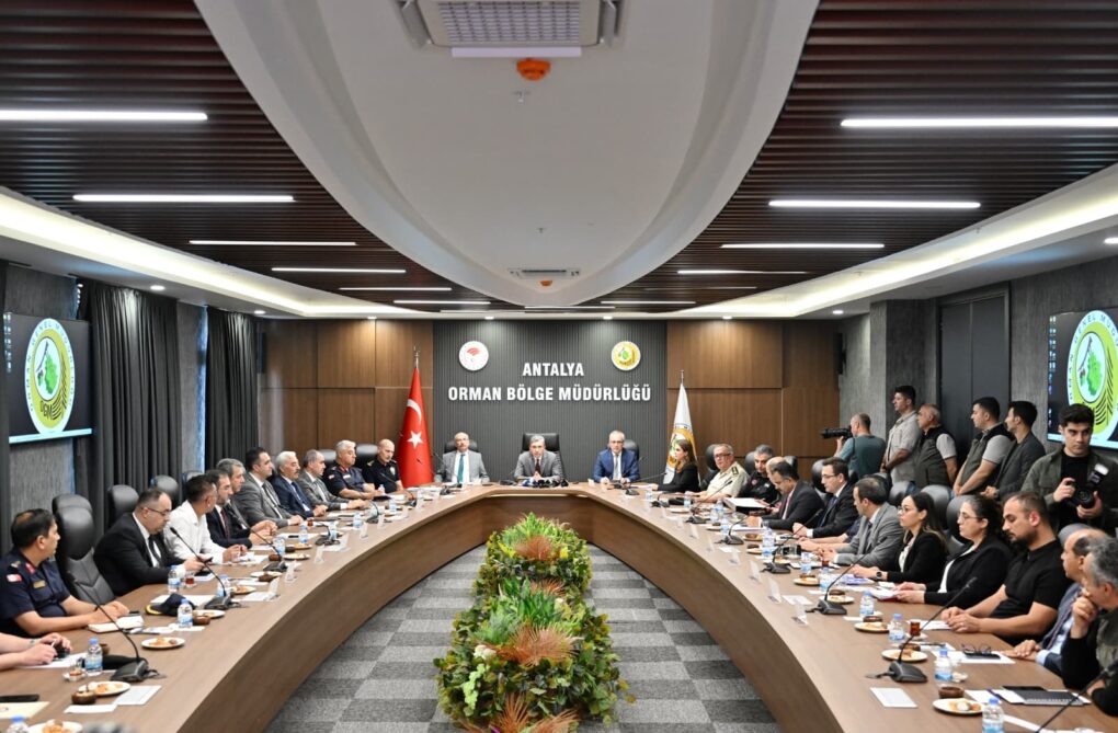 ANTALYA’DA ORMAN YANGINLARINA KARŞI SIKI ÖNLEMLER