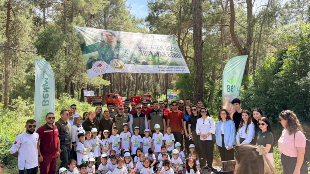Kemer’de çevre temizliği etkinliği