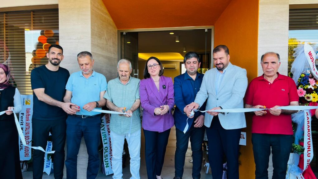 Kemer Mimarlık Restorasyon Yeni Ofisinin Kapılarını Açtı