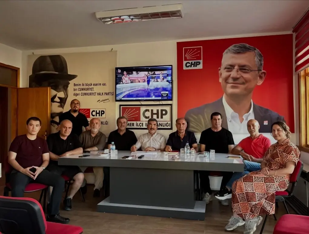 CHP Kemer’den Özgür Özel’e Destek Mesajı