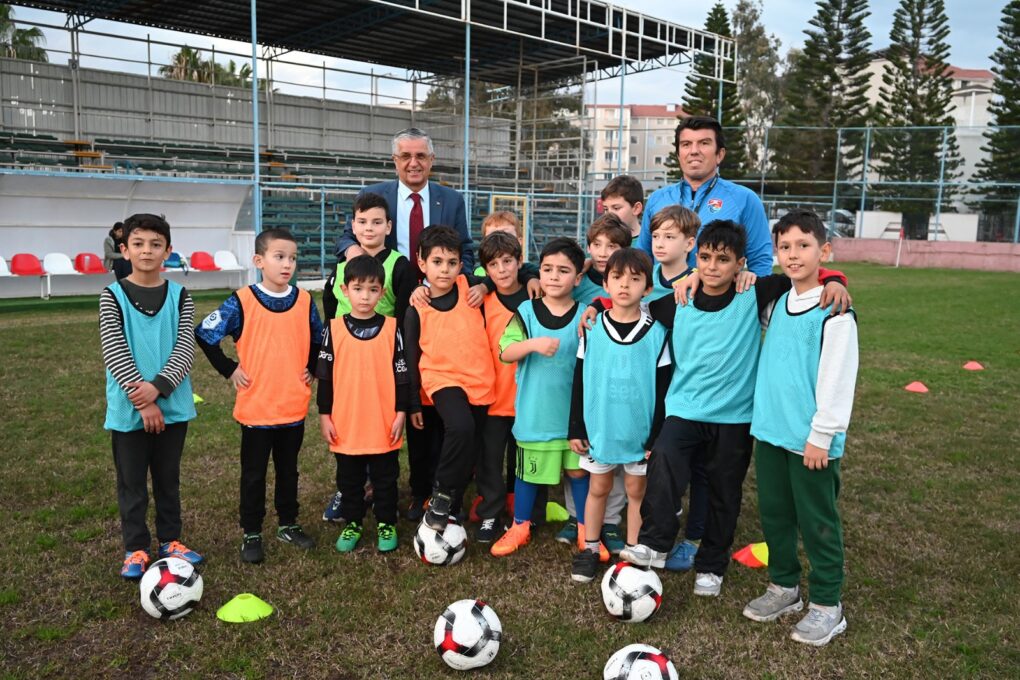 Kemer Belediyesi yaz spor kurs kayıtları başlıyor