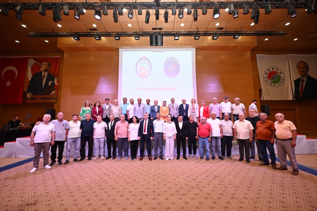VALİ ŞAHİN: MUHTARLARIMIZ, DEVLETİN VATANDAŞA UZANAN ELİDİR