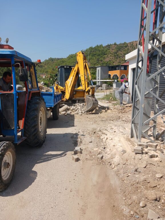 Kemer’de altyapı çalışmaları