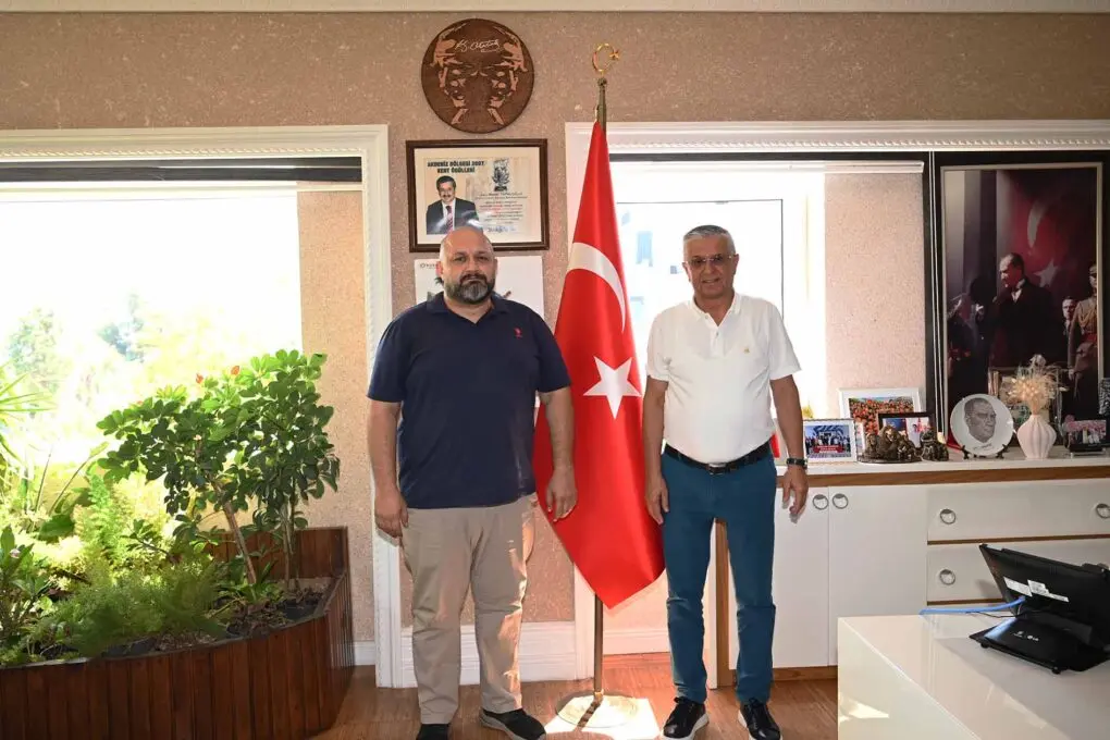 Kızılay otobüsü Kemer’e geliyor 