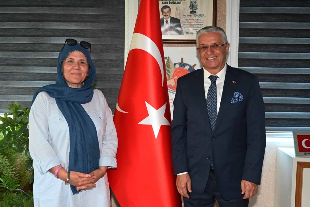Bir öğretmen, bir öğrenci, yıllara sığmayan vefa