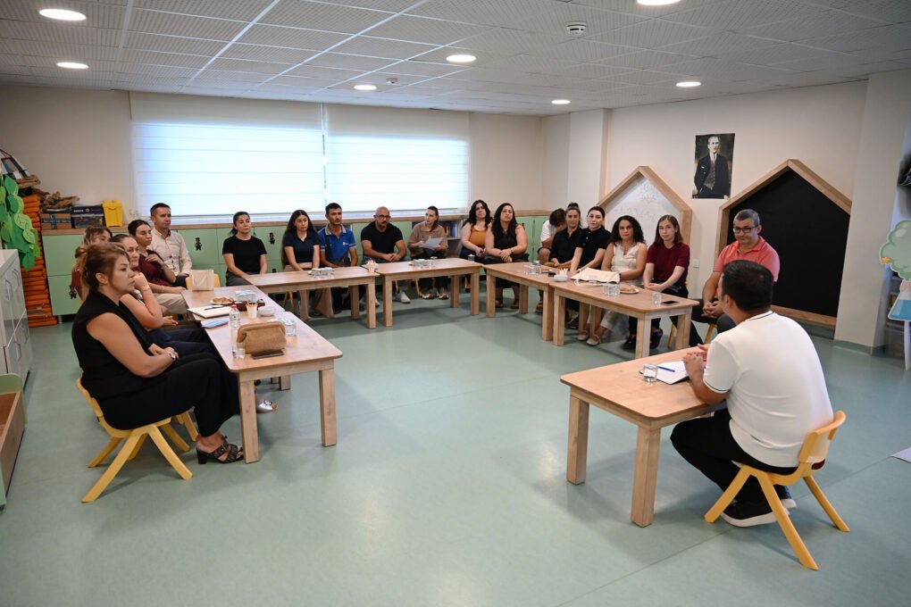 Kemer Belediyesi Kreşinde Veli Toplantısı Gerçekleştirildi